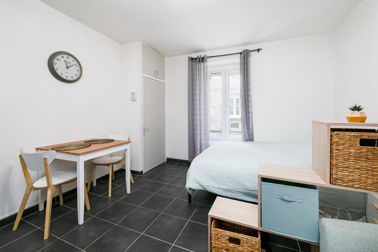 Agréable T1 situé au centre historique de Dinan Exterior foto